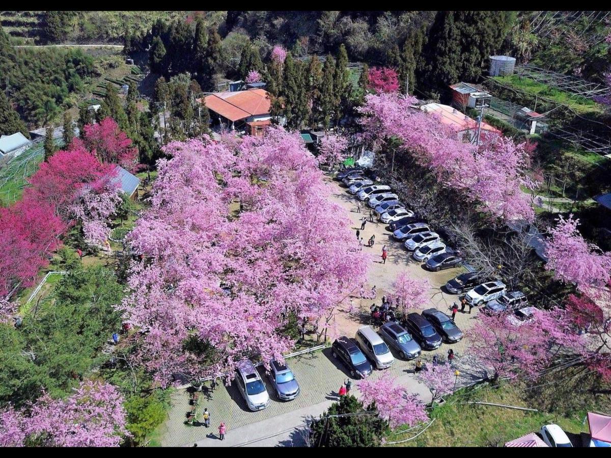 La La Shan 5.5Knong Zhuang Hualing Dış mekan fotoğraf